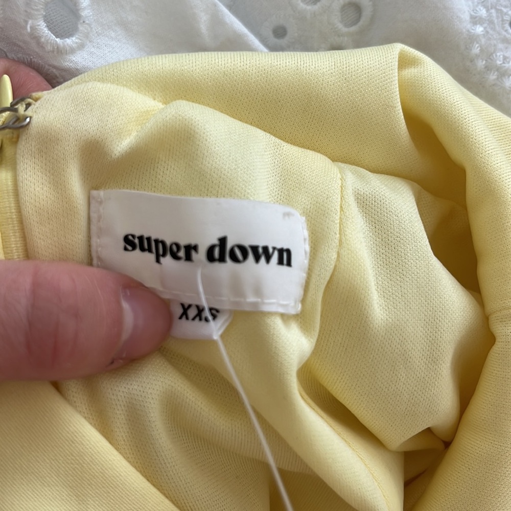 Superdown Yellow Mini Dress - Picture 4 of 4